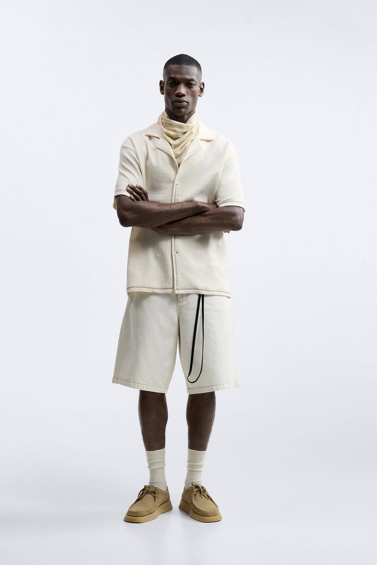 SHIRT WITH CONTRASTING TOPSTITCHING