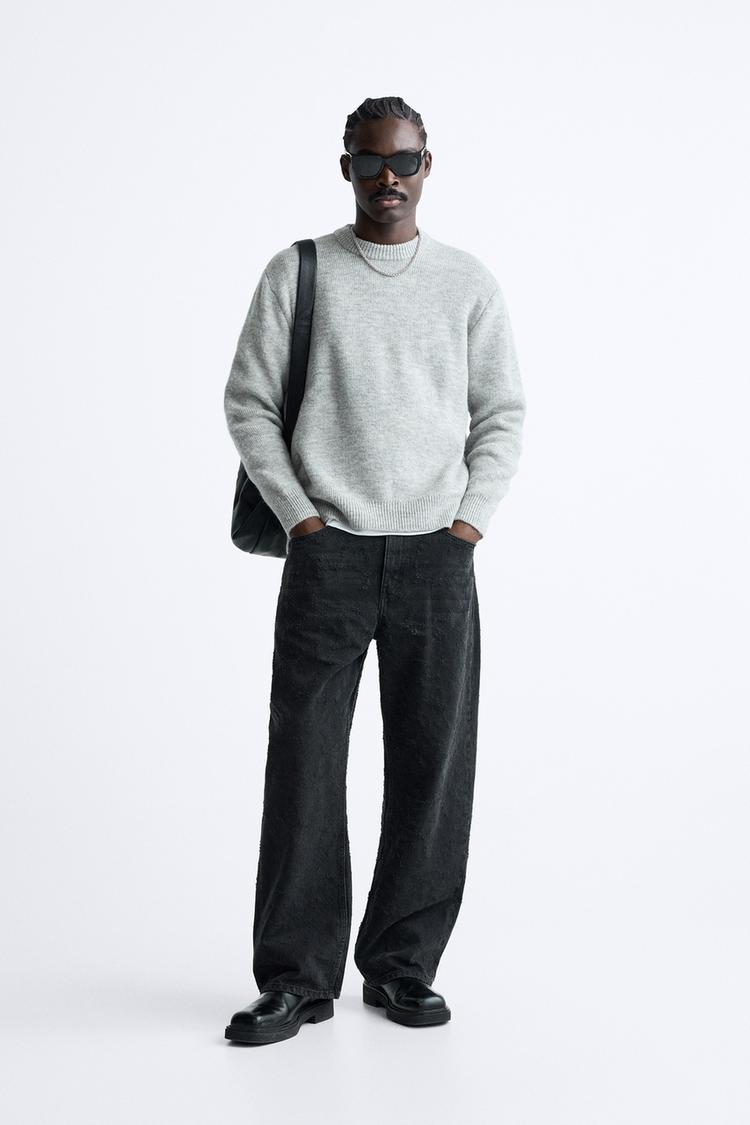 TEXTURED SWEATER