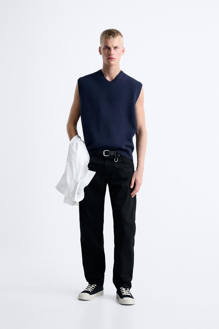 KNIT COTTON VEST