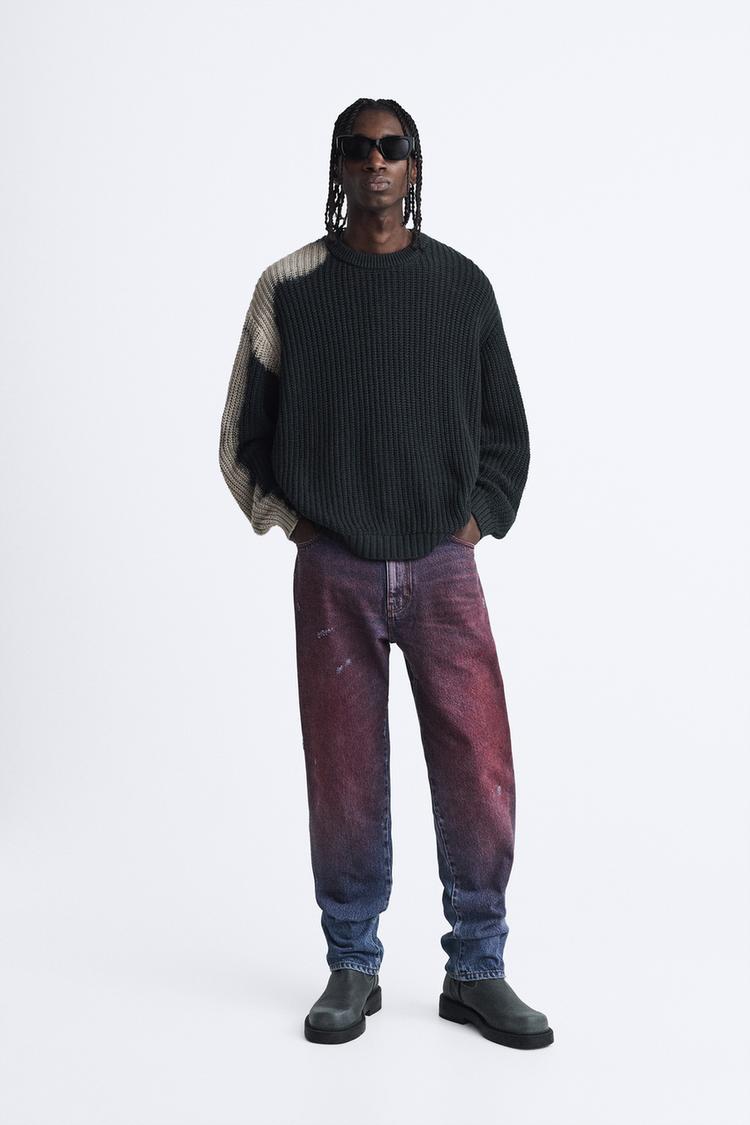 SPRAY PRINT SWEATER