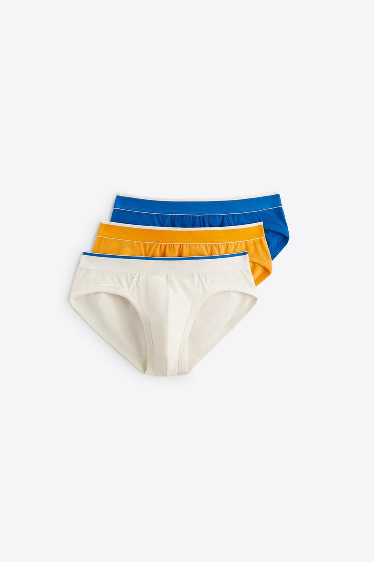 3-PACK OF ASSORTED BRIEFS