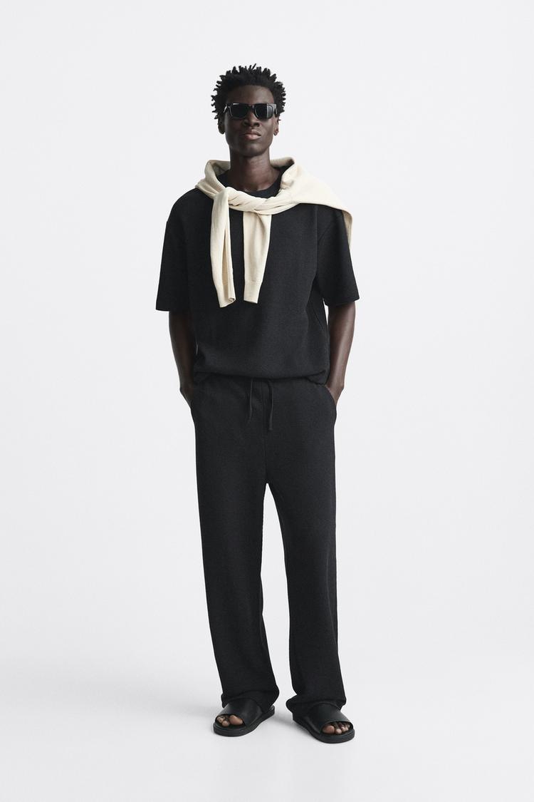 VERTICAL TEXTURED TROUSERS