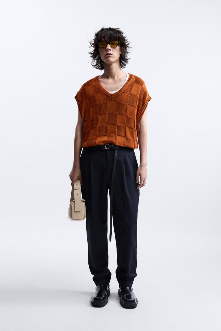 KNIT VEST - LIMITED EDITION