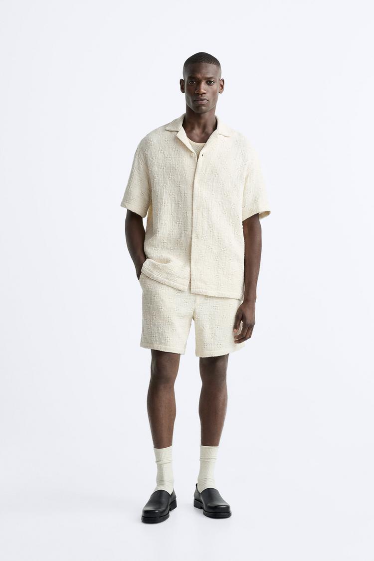 GEOMETRIC PRINT JACQUARD BERMUDA SHORTS