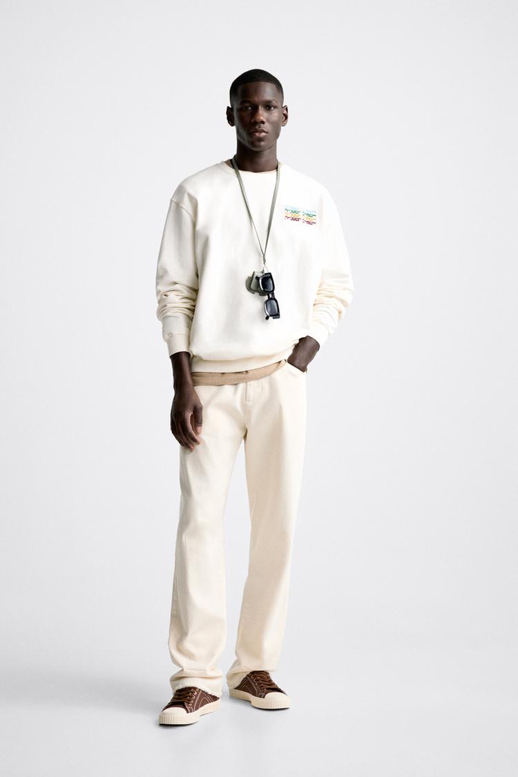 CONTRAST PRINTED SWEATSHIRT