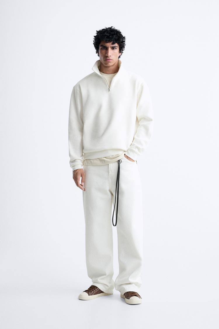 SWEATSHIRT WITH ZIP COLLAR