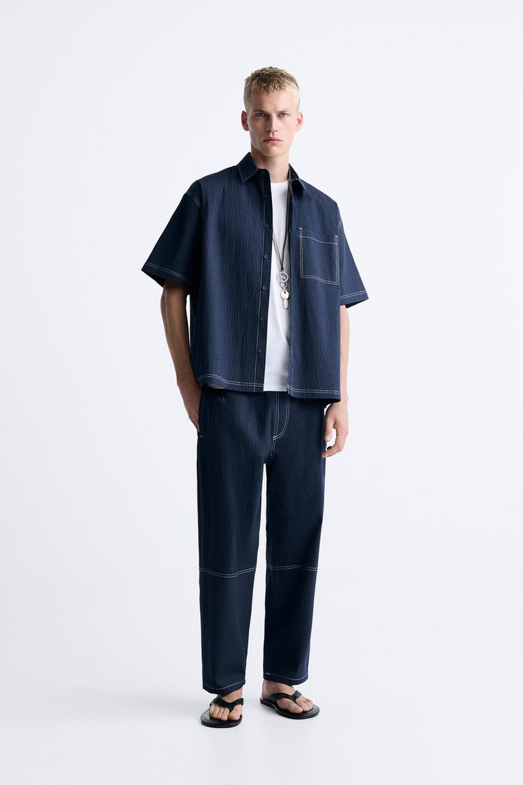 SEERSUCKER SHIRT WITH CONTRAST TOPSTITCHING