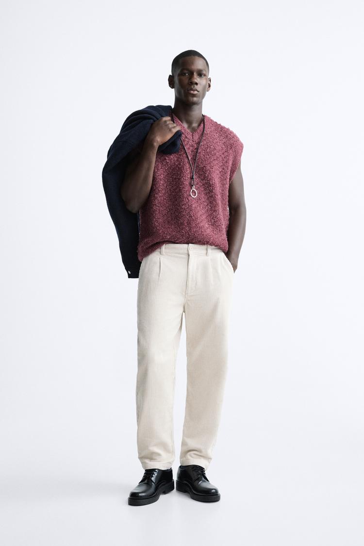 PLEATED CORDUROY PANTS
