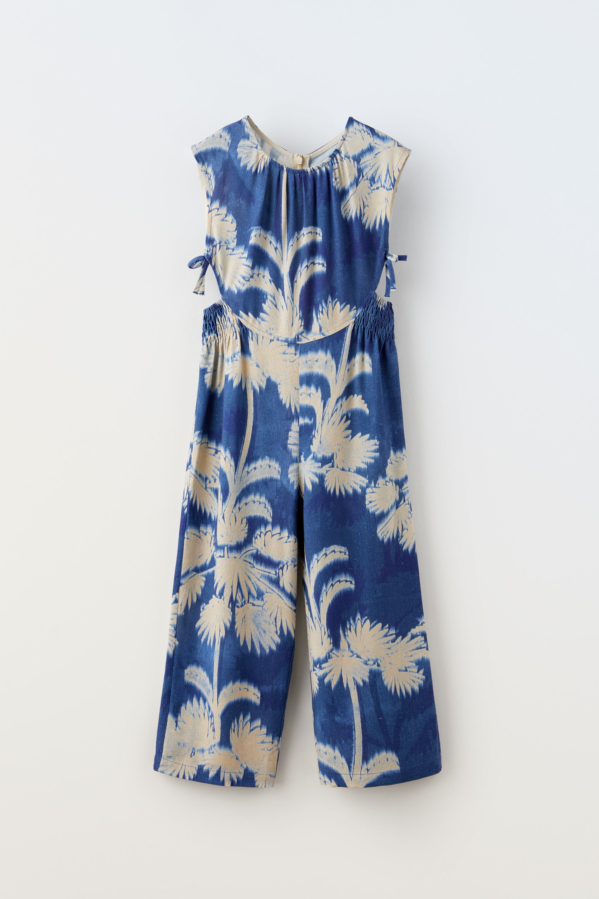 CUT OUT PRINTED JUMPSUIT