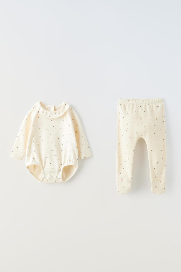 PACK OF FLORAL BODYSUIT AND FOOTED LEGGINGS