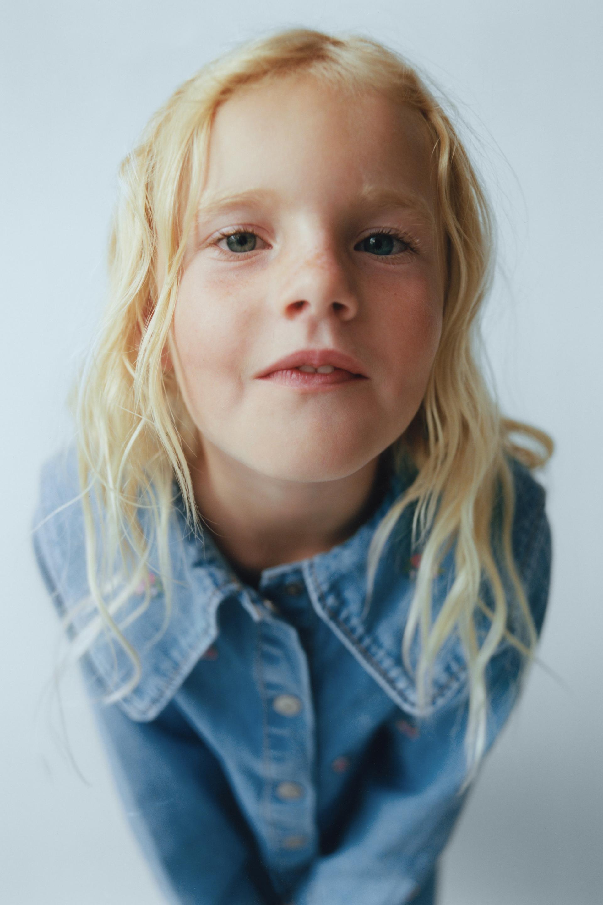 JEANSKLEID MIT STICKEREI Blau ZARA sterreich Austria