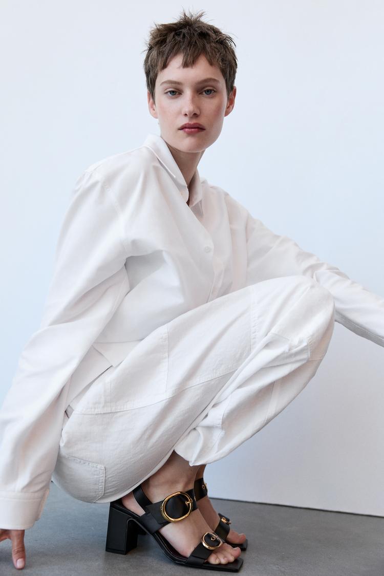 LEATHER SANDALS WITH BLOCK HEEL AND BUCKLES