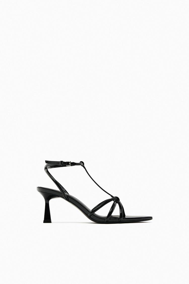 HIGH-HEEL STRAPPY SANDALS