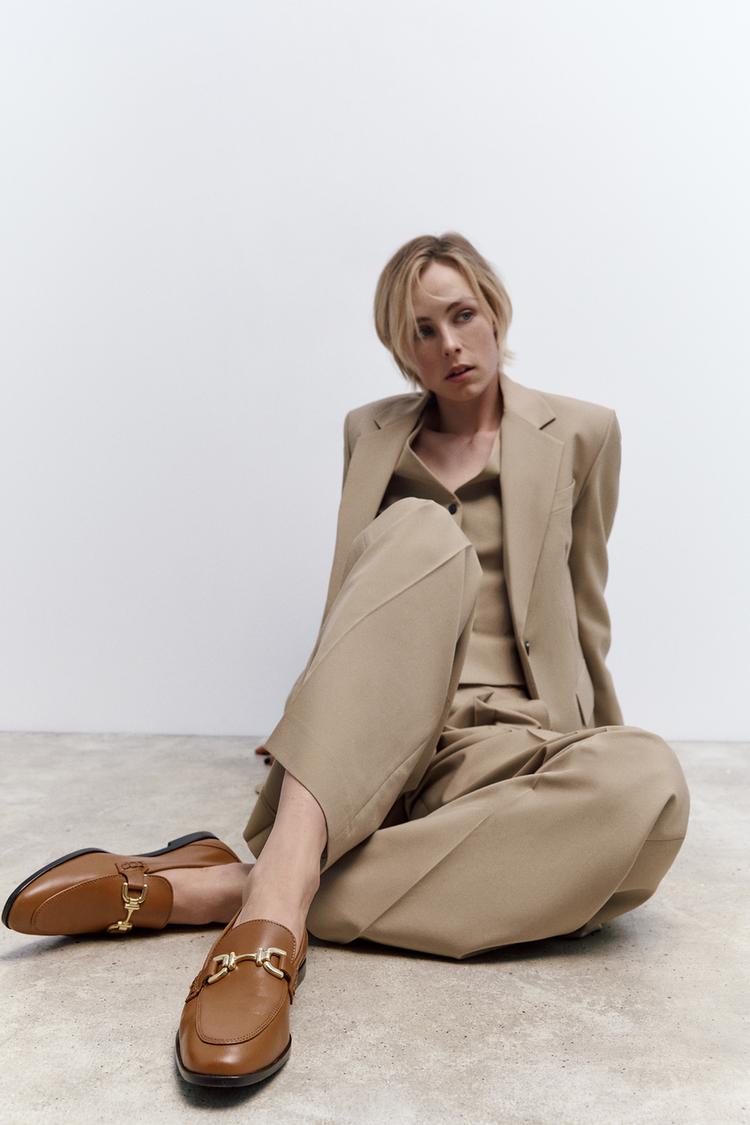 BUCKLED SOFT LEATHER LOAFERS