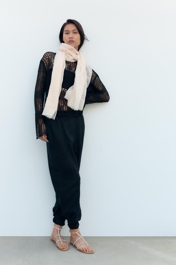 FLAT SANDALS WITH SHINY STRAPS