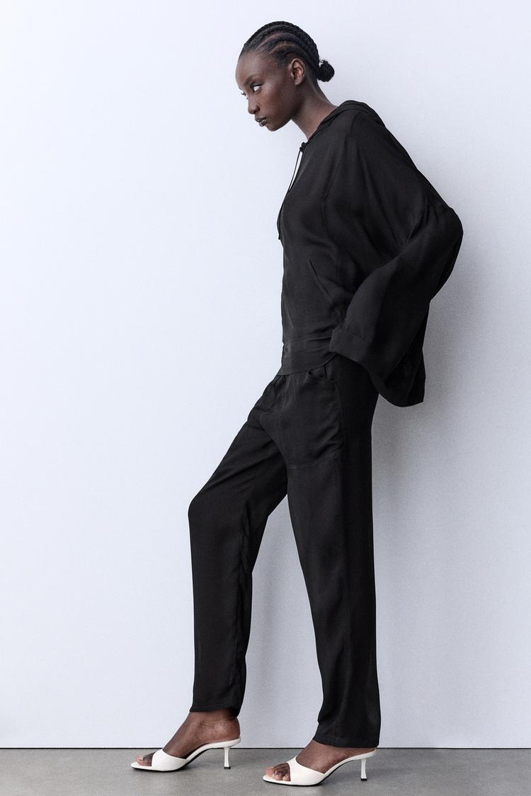 POINTED TOE HIGH-HEEL SANDALS