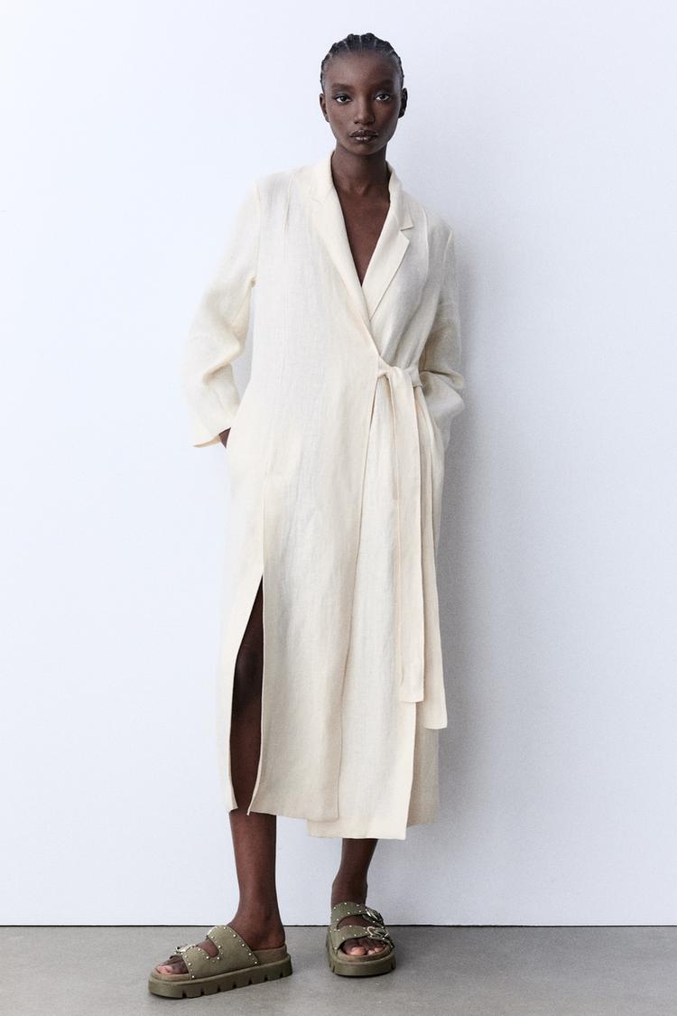 FLAT LEATHER SLIDER SANDALS WITH STUDS