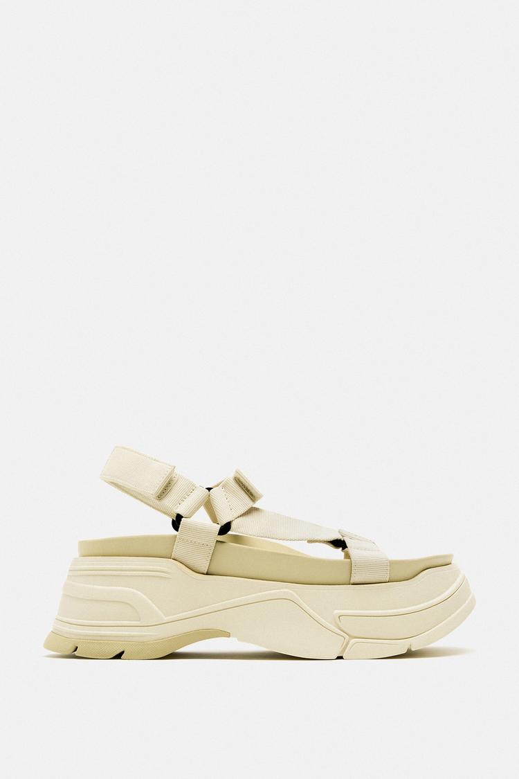 FLATFORM SPORTY SANDALS
