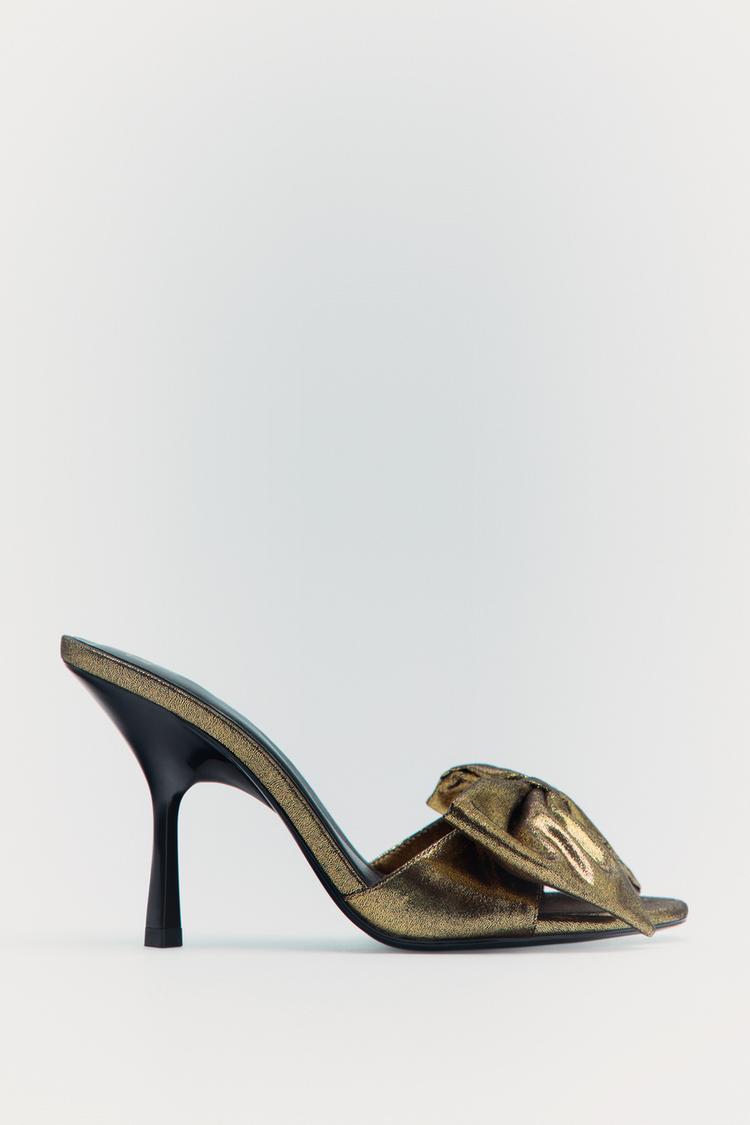 SANDALS WITH BOW