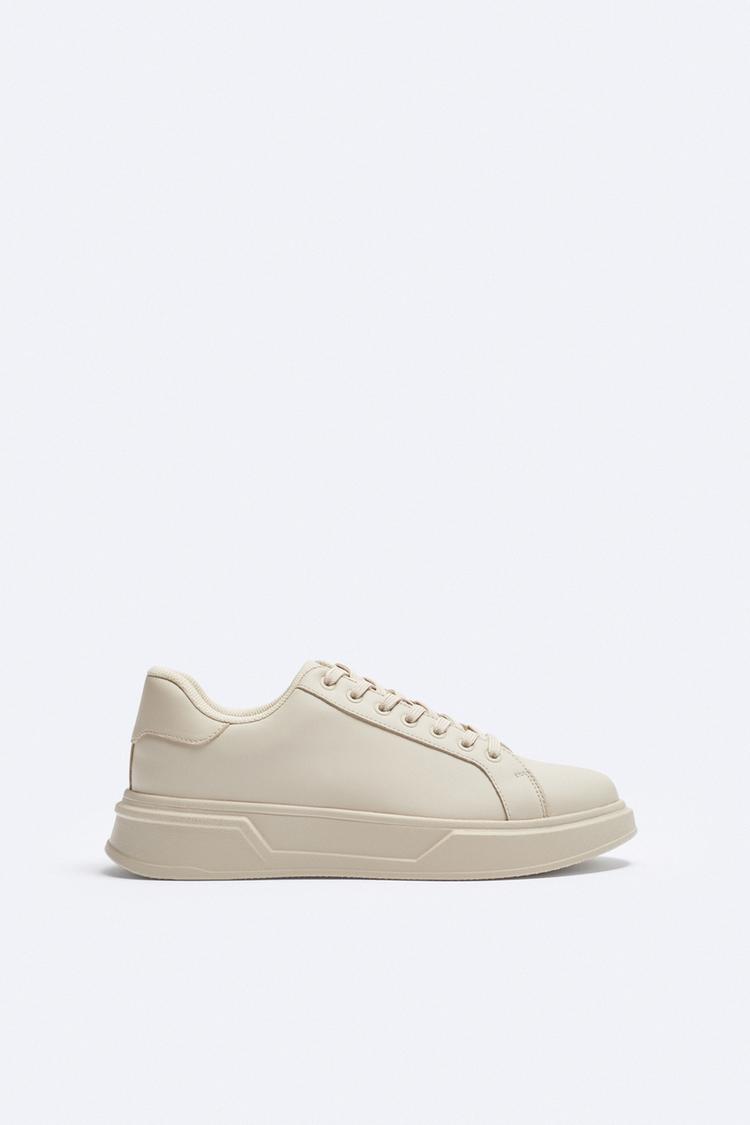 CHUNKY TRAINERS