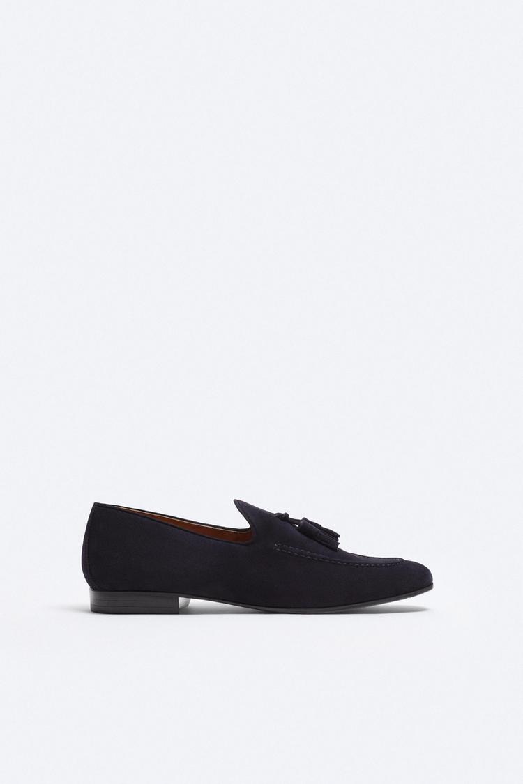 SPLIT SUEDE LOAFERS WITH TASSELS