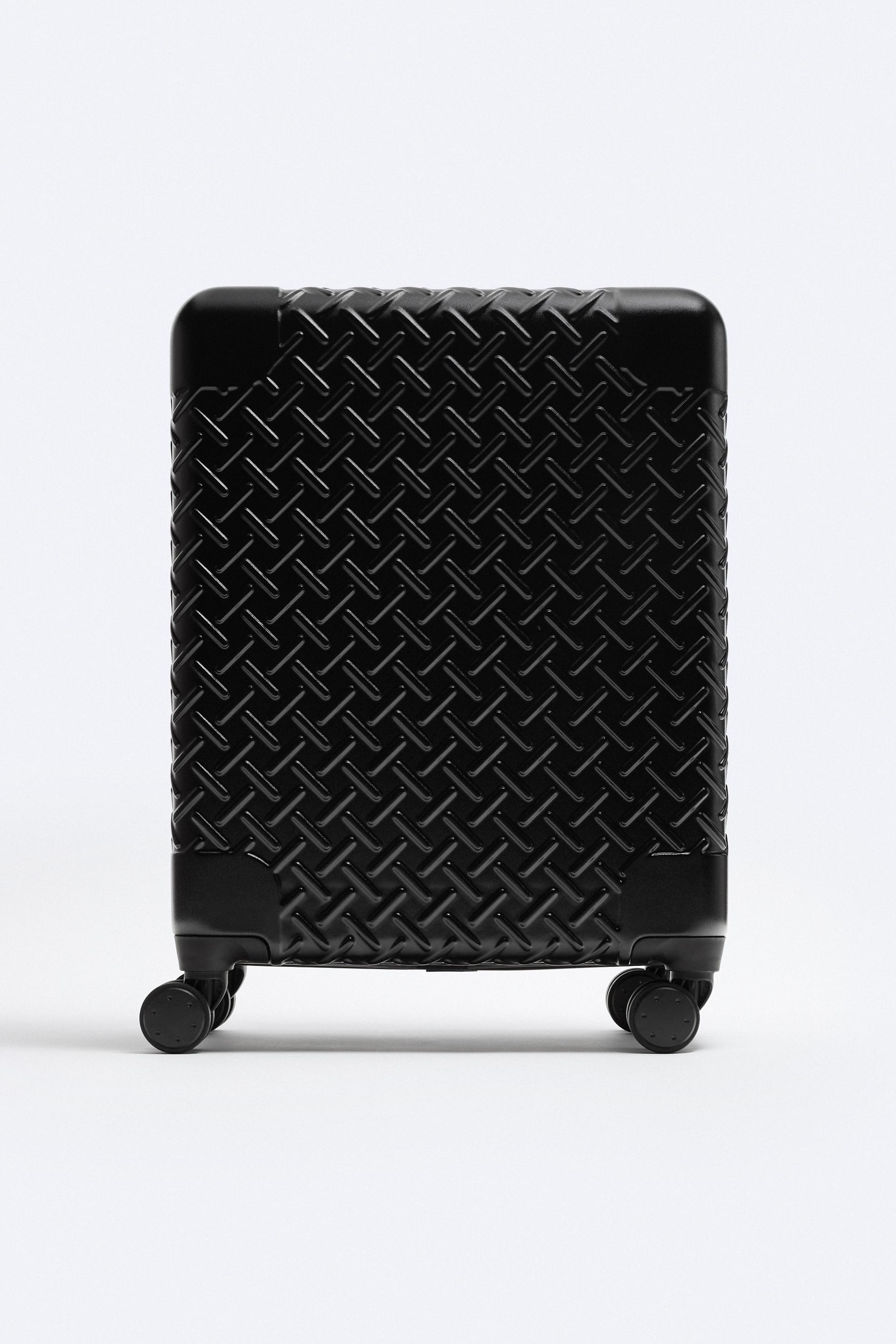 Textured Rigid Suitcase lb A nueve giro maletas zara Spain bruscamente Frente Acostumbrarse a
