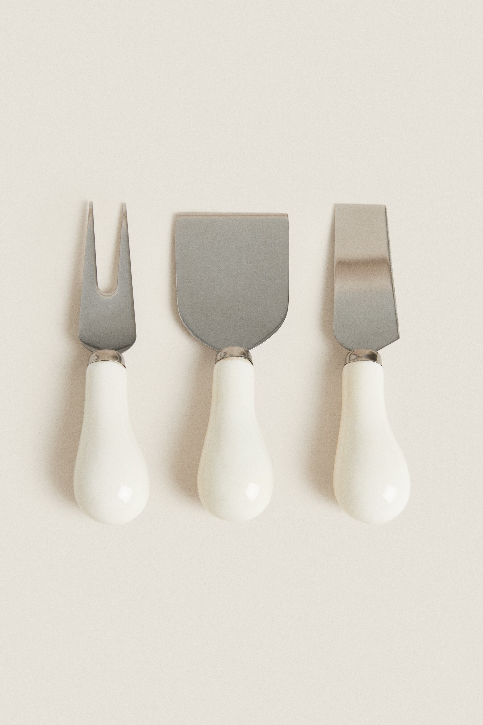 SET OF CHEESE KNIVES