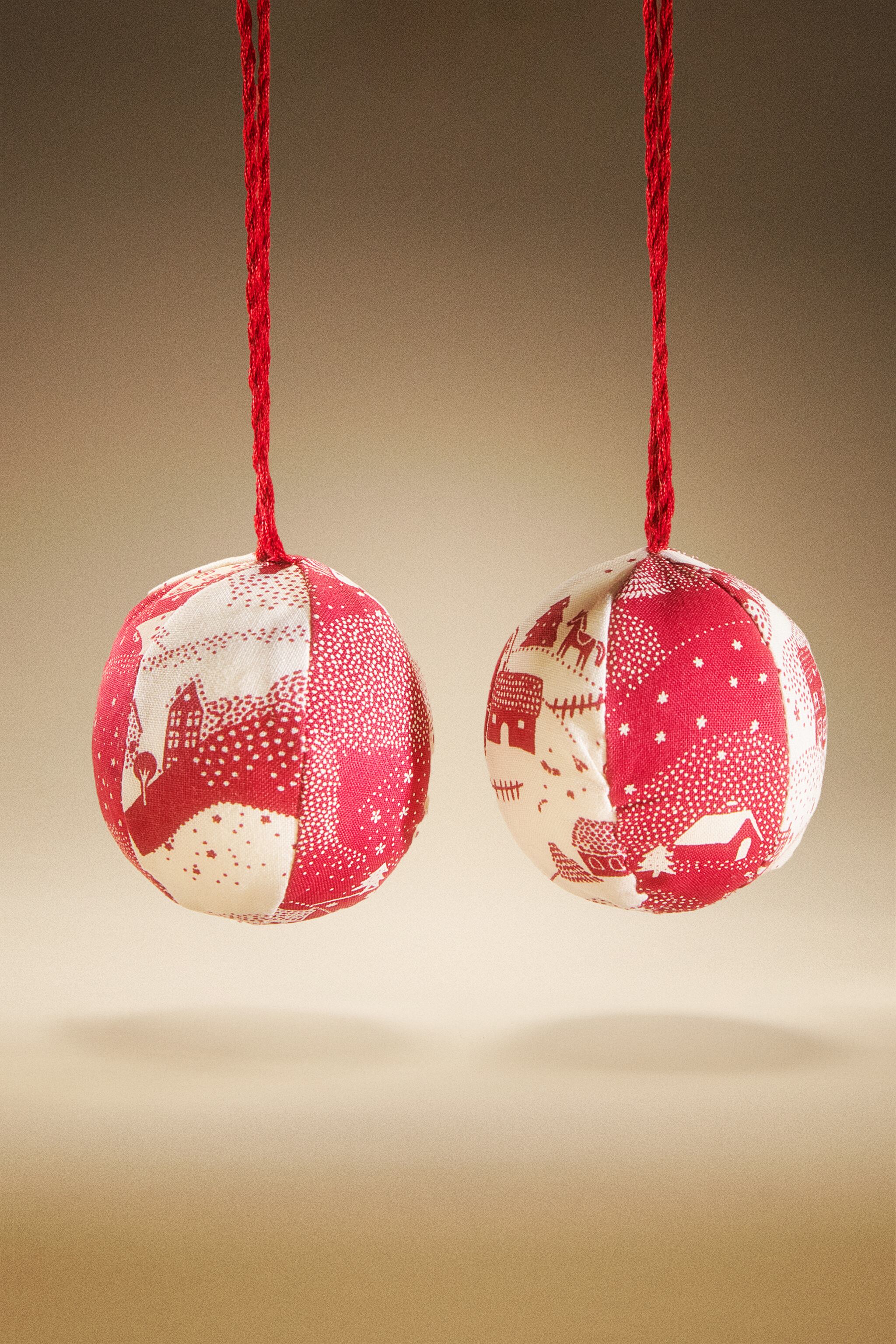 PACK OF CHRISTMAS PATCHWORK BALL ORNAMENTS (PACK OF 2)
