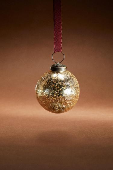 DÉCORATION À SUSPENDRE BOULE VERRE MERCURISÉ NOËL - Doré | ZARA France DÉCORATION À SUSPENDRE BOULE VERRE MERCURISÉ NOËL - Doré | ZARA France