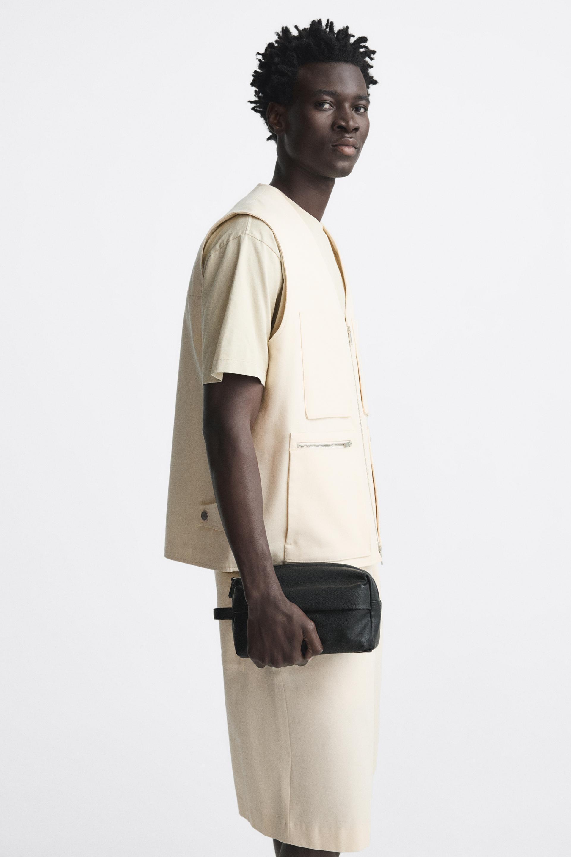 EMBOSSED TOILETRY BAG Black ZARA South Africa