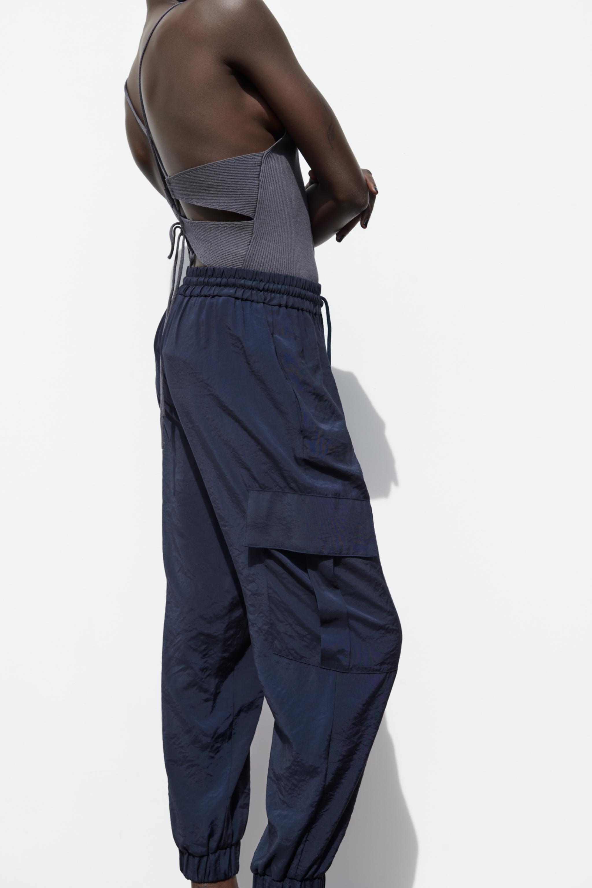 Zara ELASTIC WAIST CARGO PANTS Mall of America®