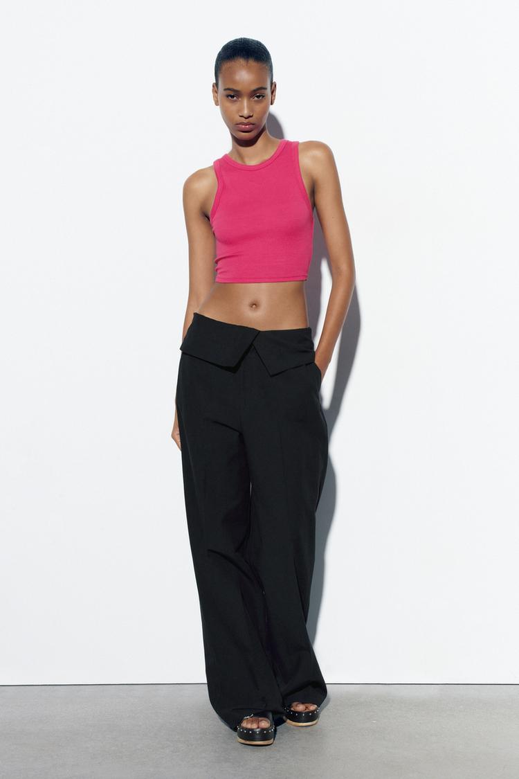 BASIC RIBBED T-SHIRT