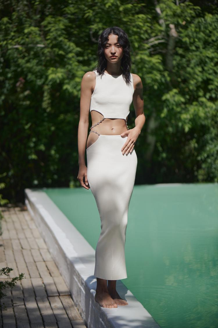 KNIT CUT-OUT SKIRT