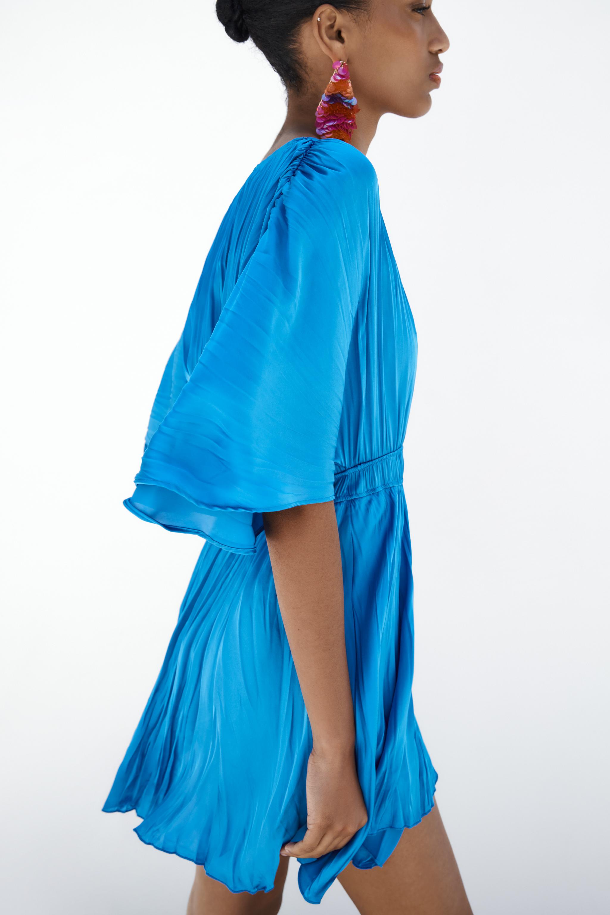 Zara WRINKLED SATIN EFFECT JUMPSUIT Mall of America®