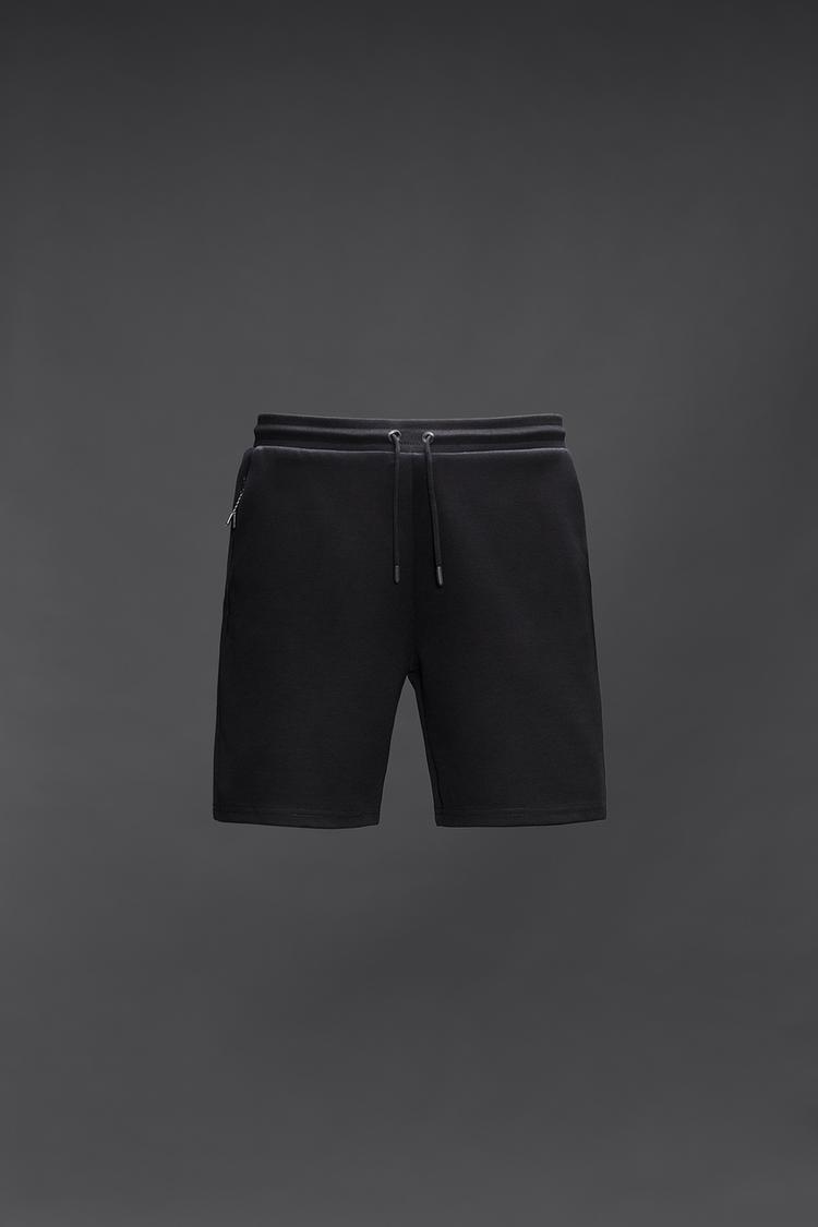 CONTRAST JOGGING BERMUDA SHORTS