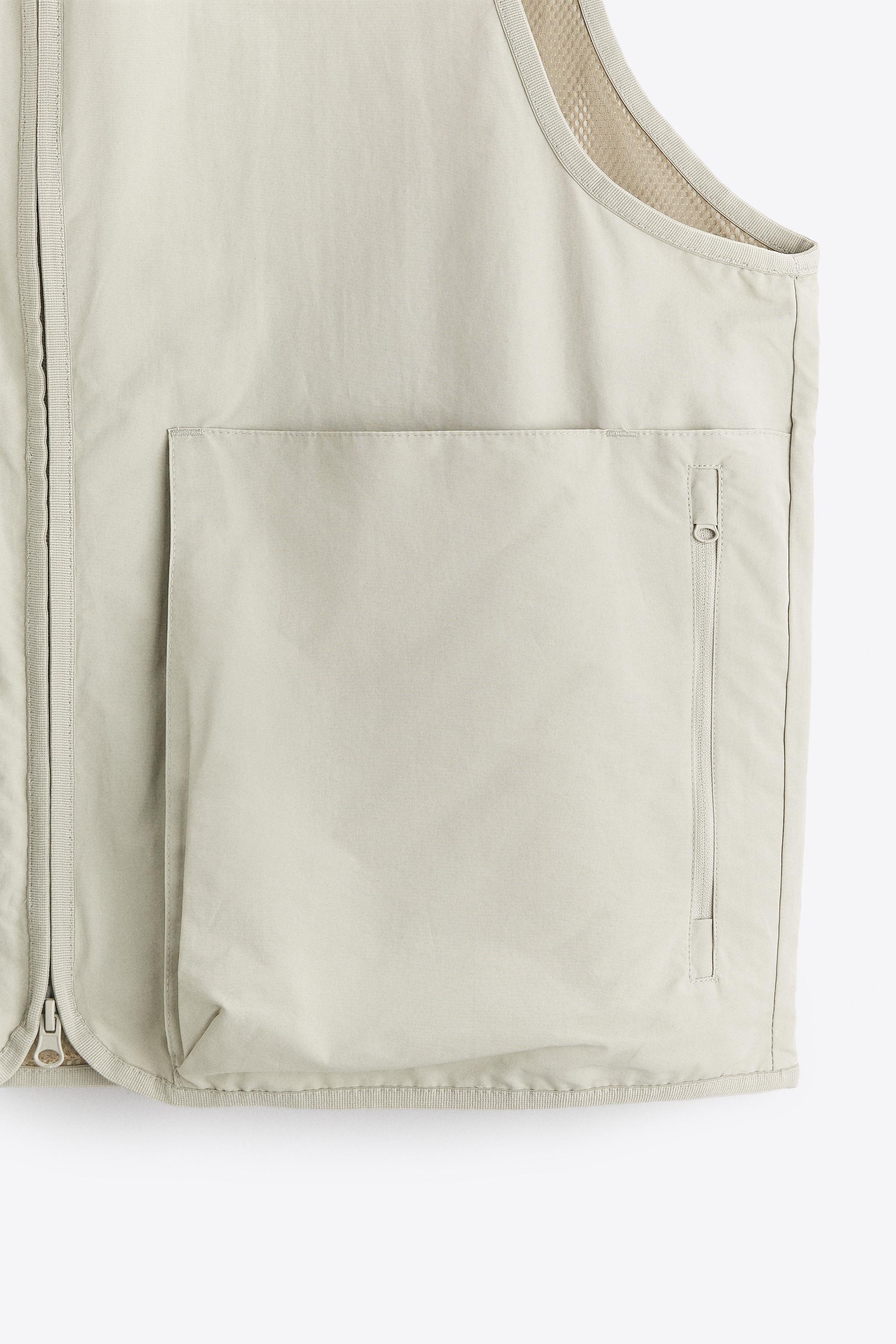 Zara TECHNICAL UTILITY VEST Mall of America®