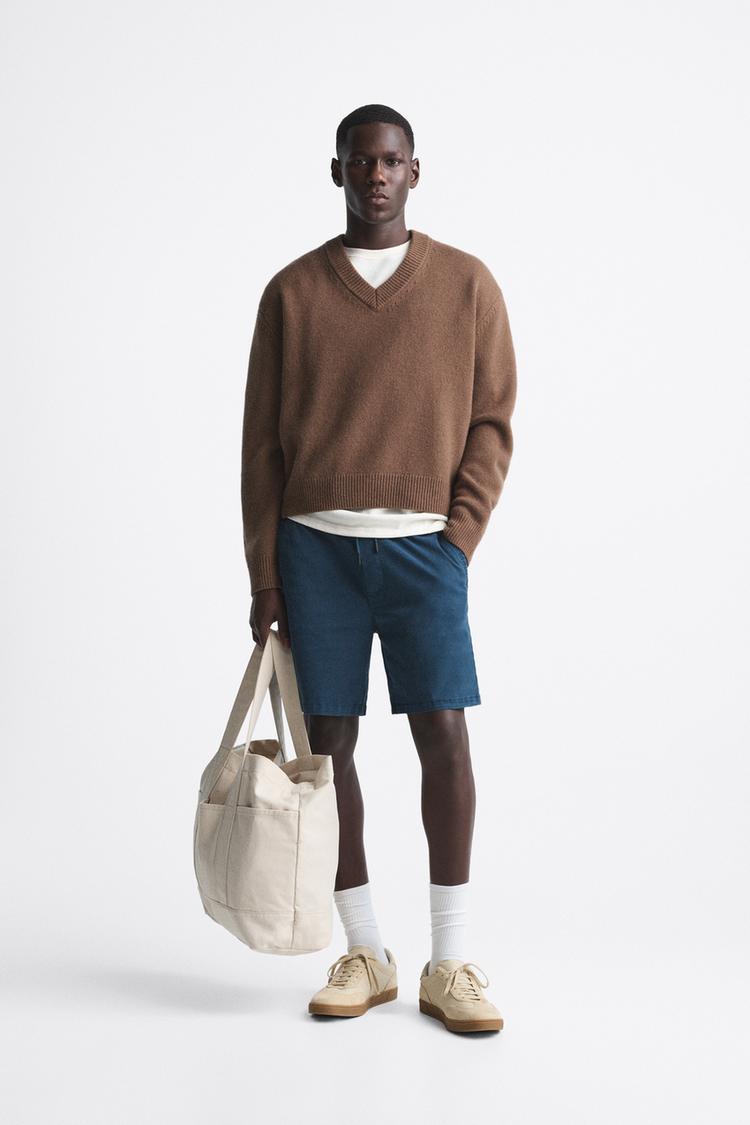 JOGGING BERMUDA SHORTS WITH ELASTIC WAISTBAND