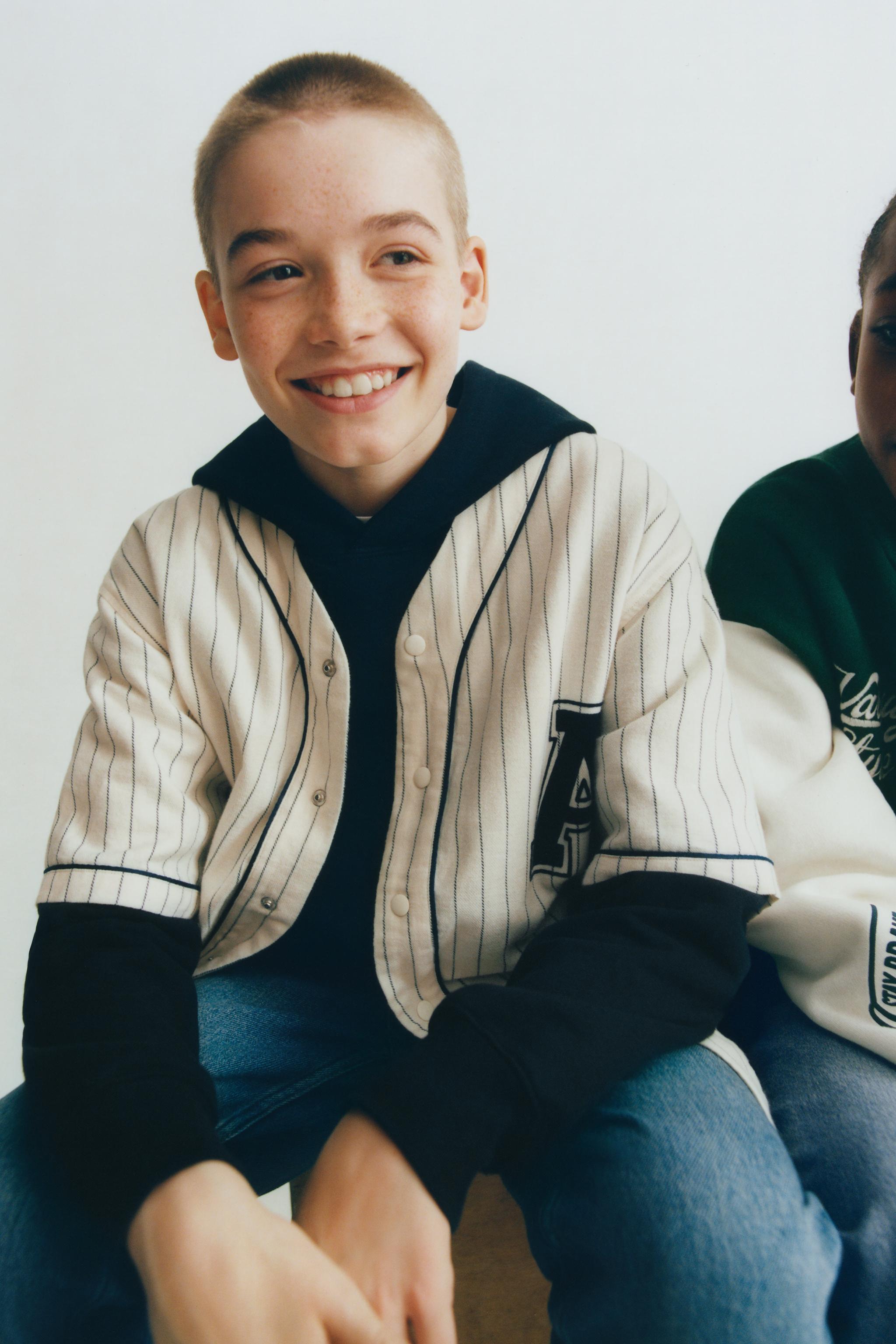 Zara FLOCKED BASEBALL JERSEY Mall of America®