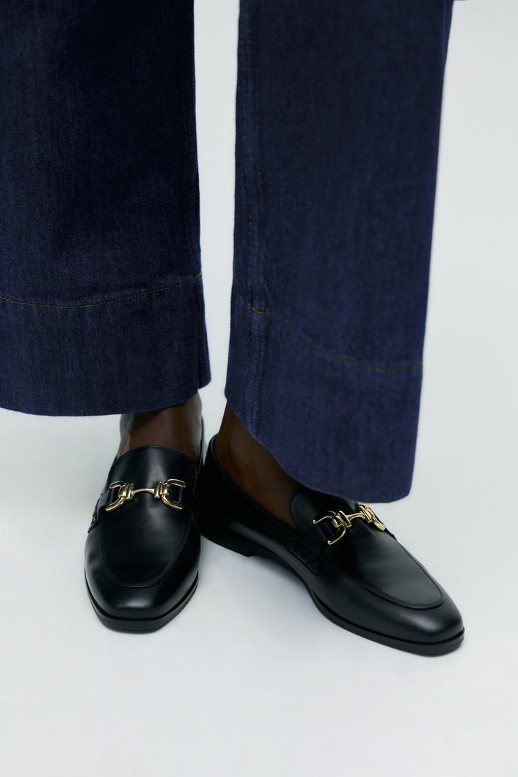 BUCKLED SOFT LEATHER LOAFERS