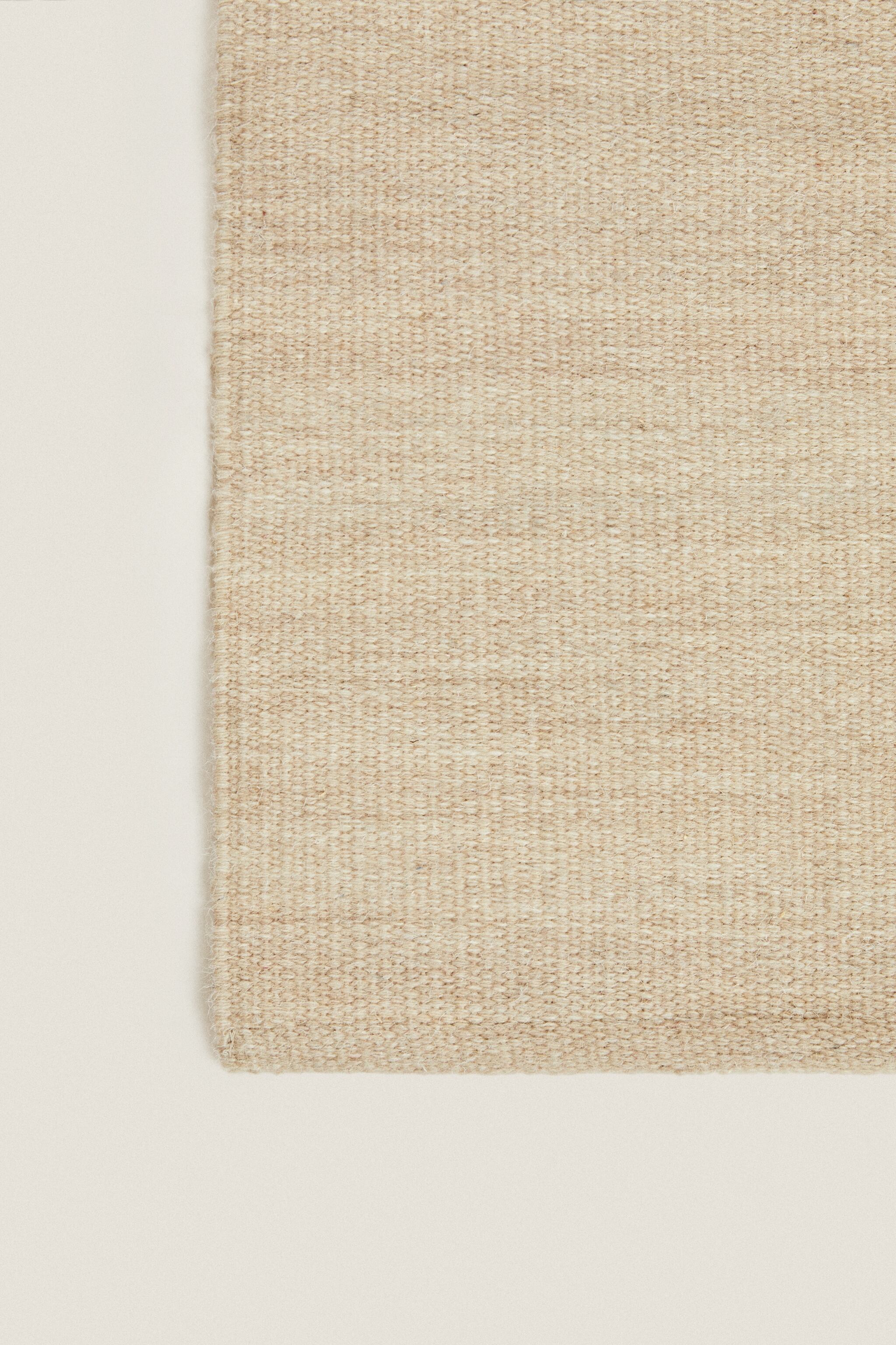 WOOL AND COTTON RUG