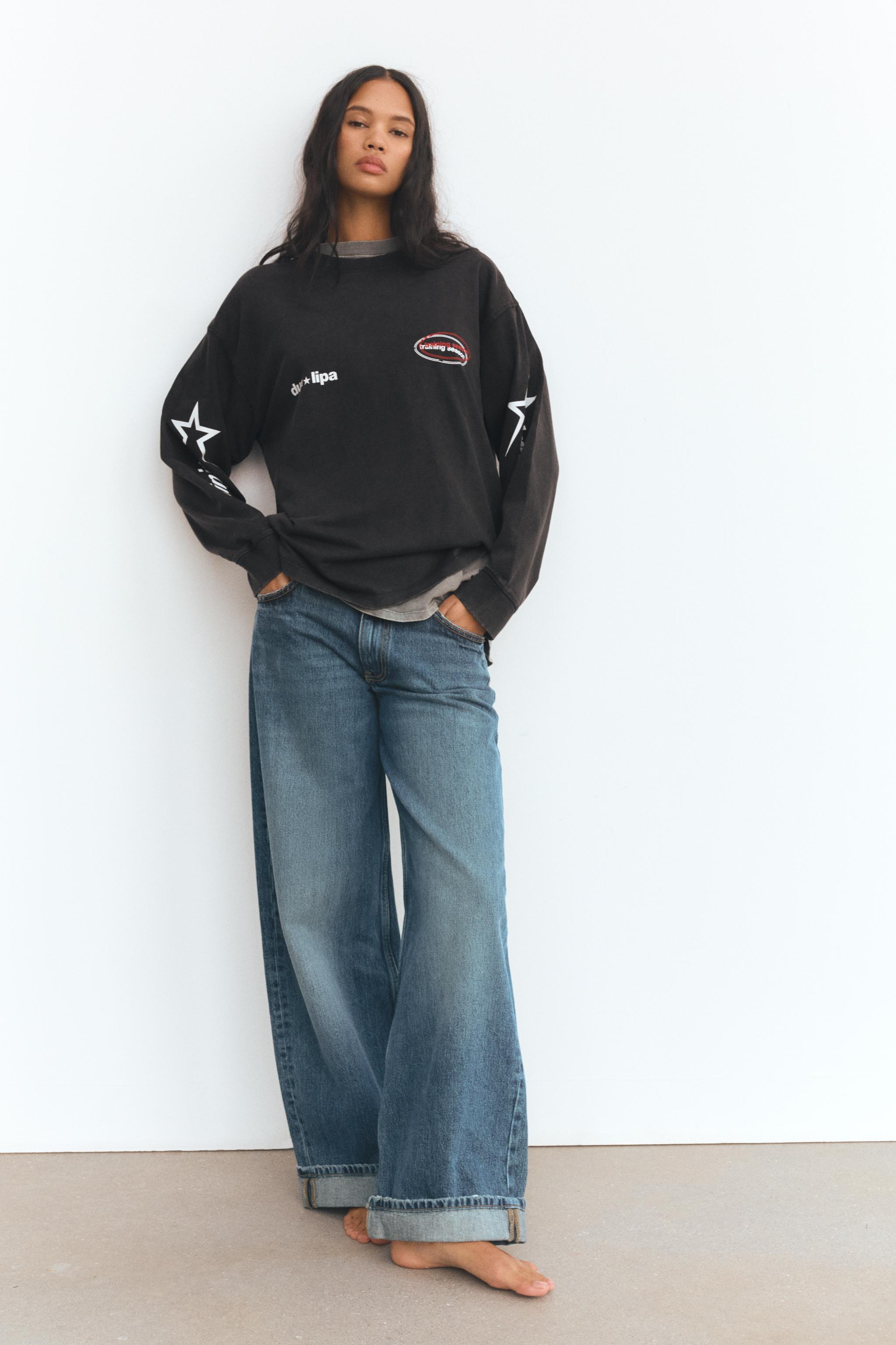 Compare DUA LIPA ® T-SHIRT | Mall of America®
