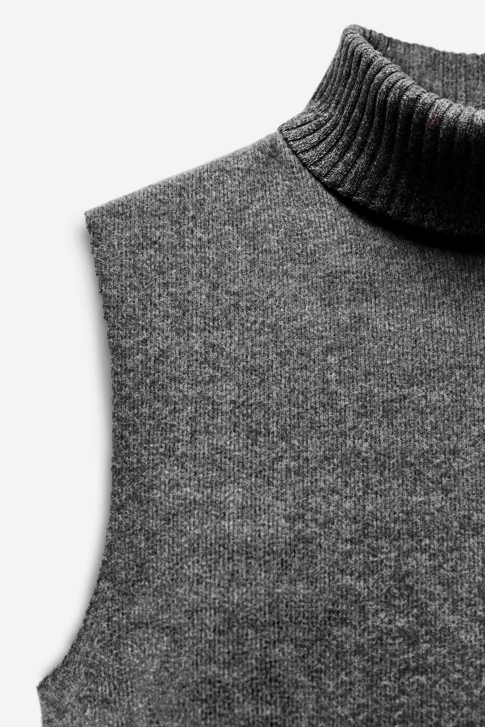 Zara SOFT HIGH COLLAR TOP | Yorkdale Mall Zara SOFT HIGH COLLAR TOP | Yorkdale Mall