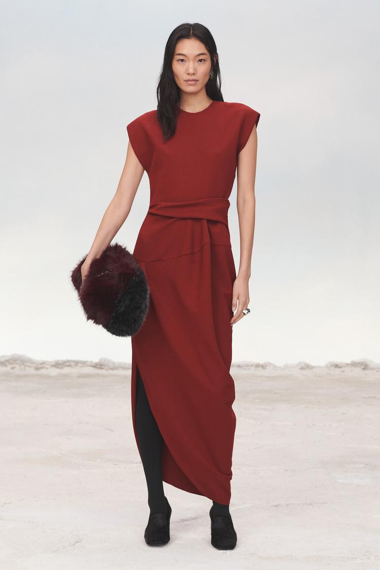 DRAPIERTES KLEID IN ASYMMETRISCHEM SCHNITT LIMITED EDITION