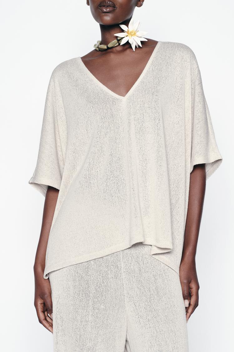 CUTWORK KNIT CAPE T-SHIRT