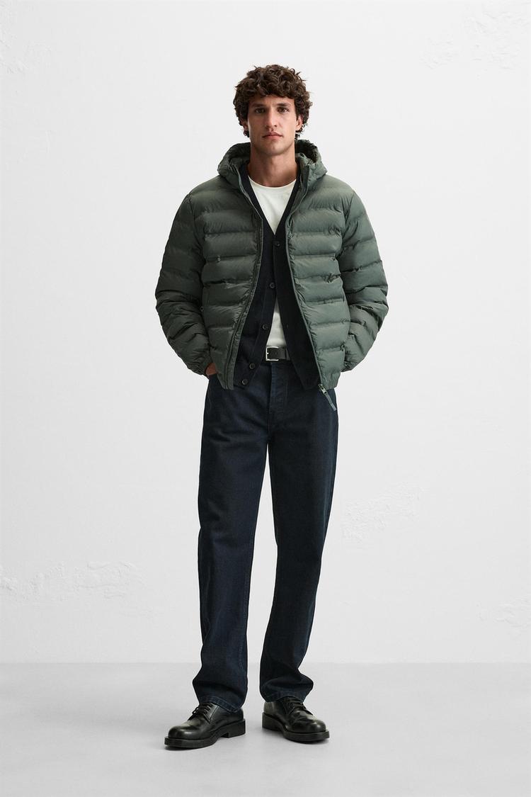 LIGHTWEIGHT PUFFER JACKET