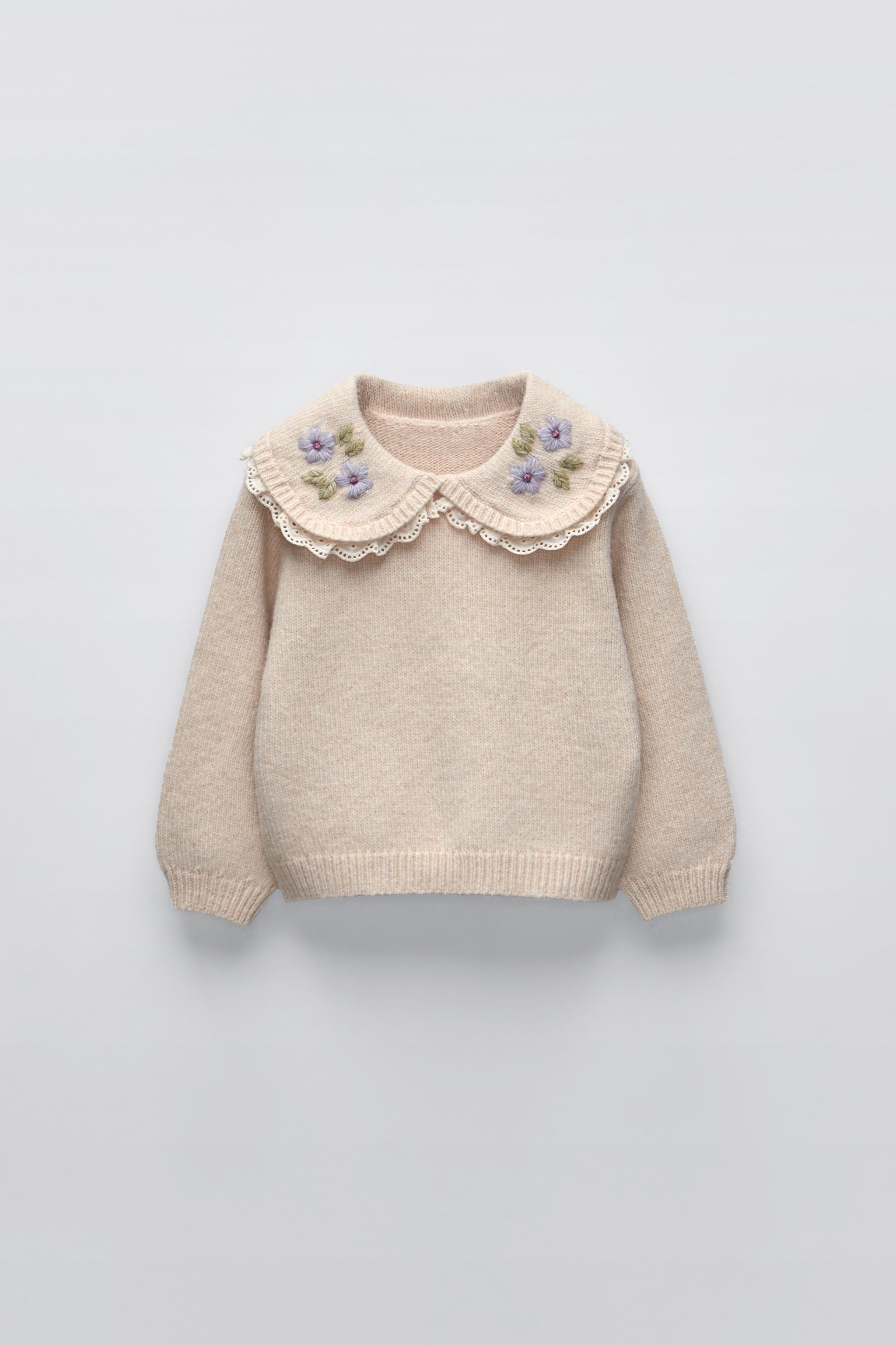 EMBROIDERED COLLAR KNIT SWEATER