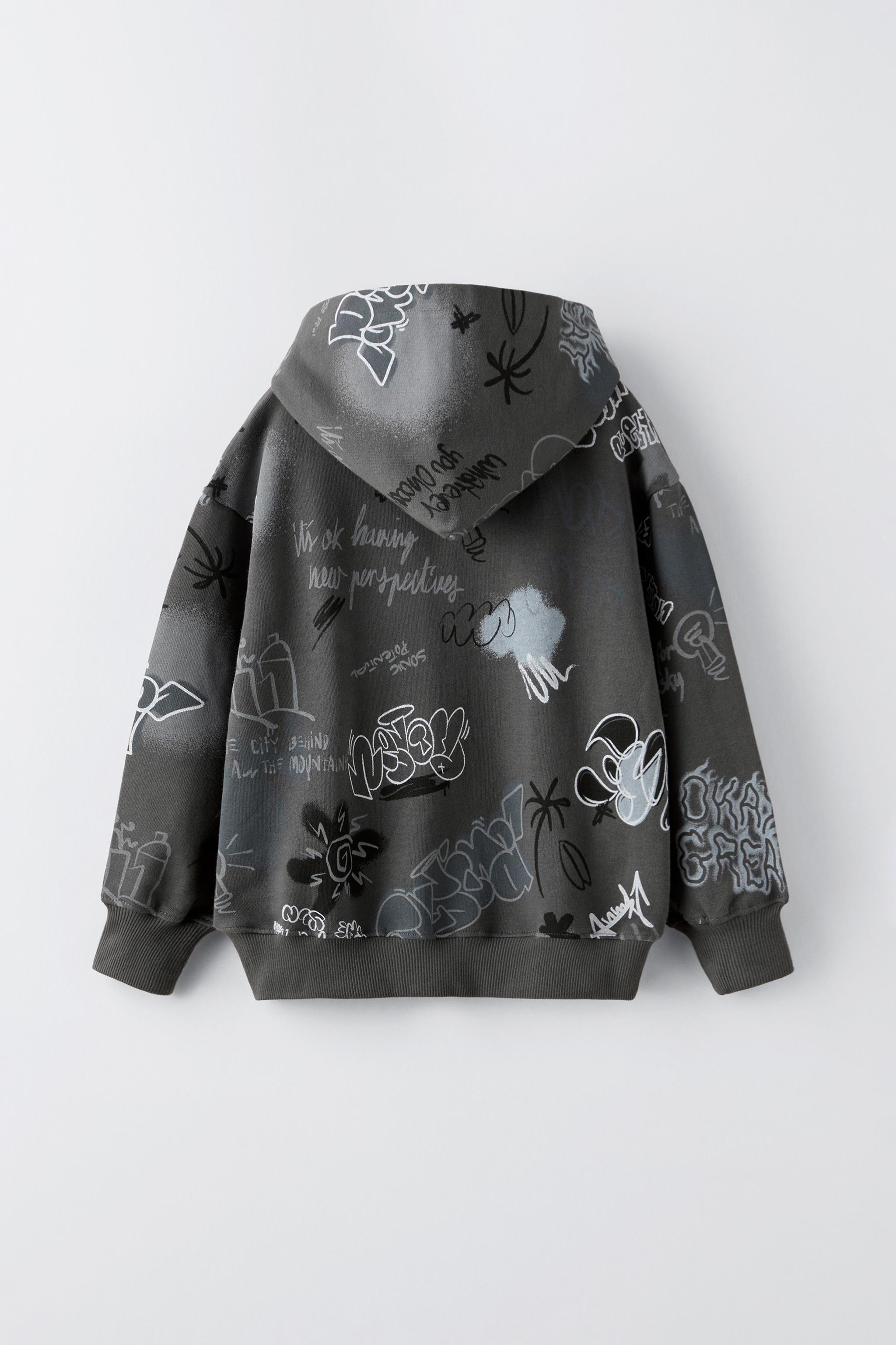 【コンビニ受取対応商品】 Zara GRAFFITI HOODIE SWEATSHIRT | Yorkdale Mall トップス