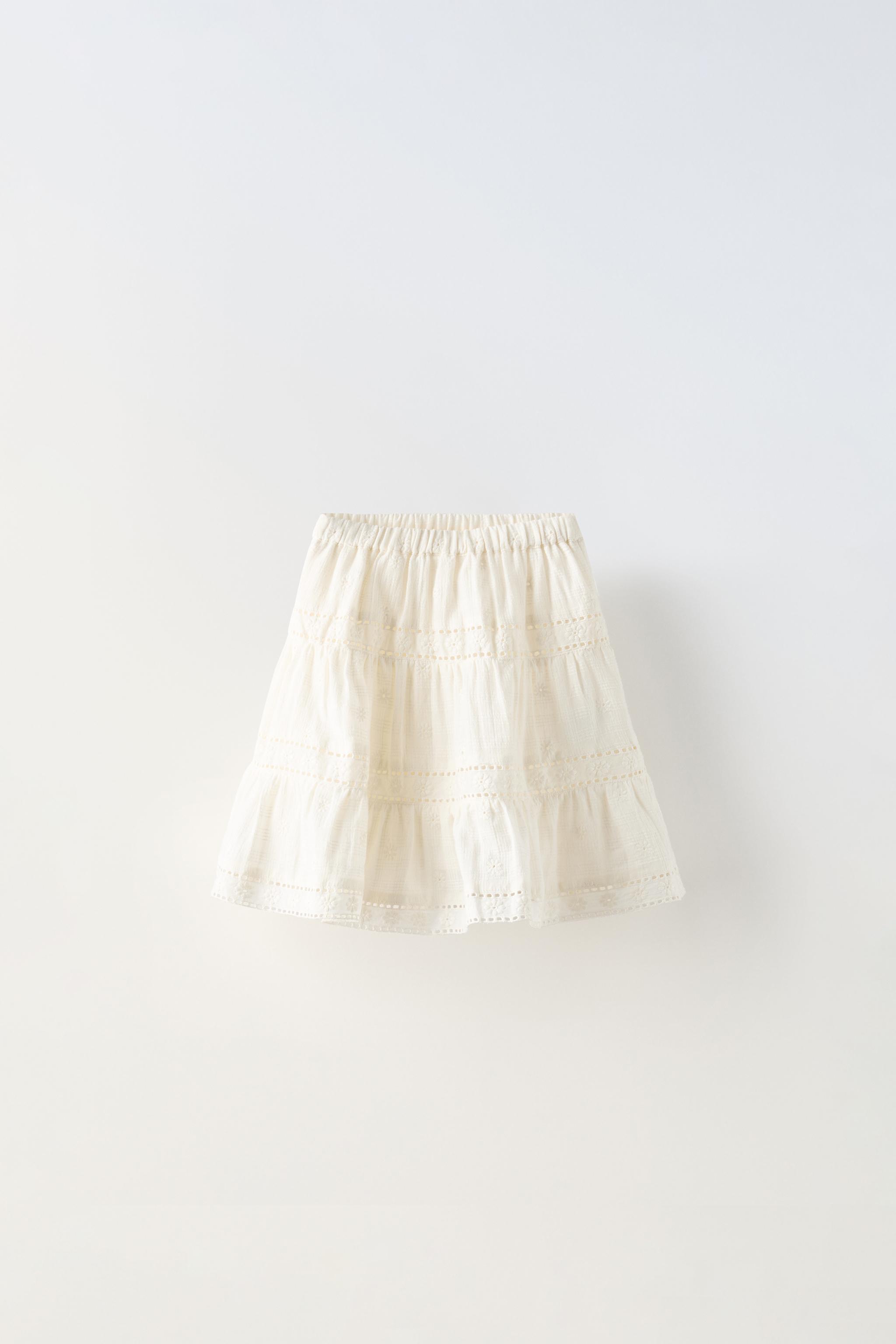 EMBROIDERED EYELET SKIRT