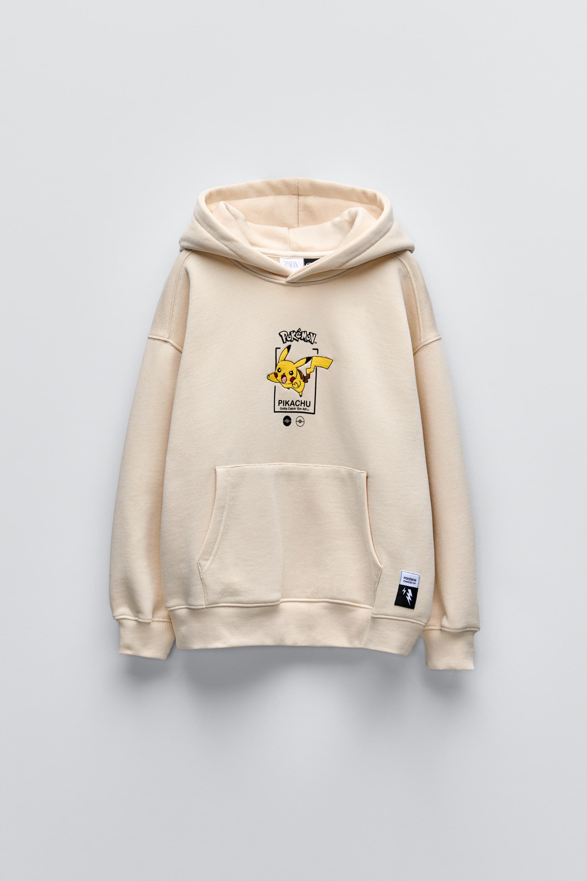 EMBROIDERED PIKACHU POKÉMON ™ SWEATSHIRT