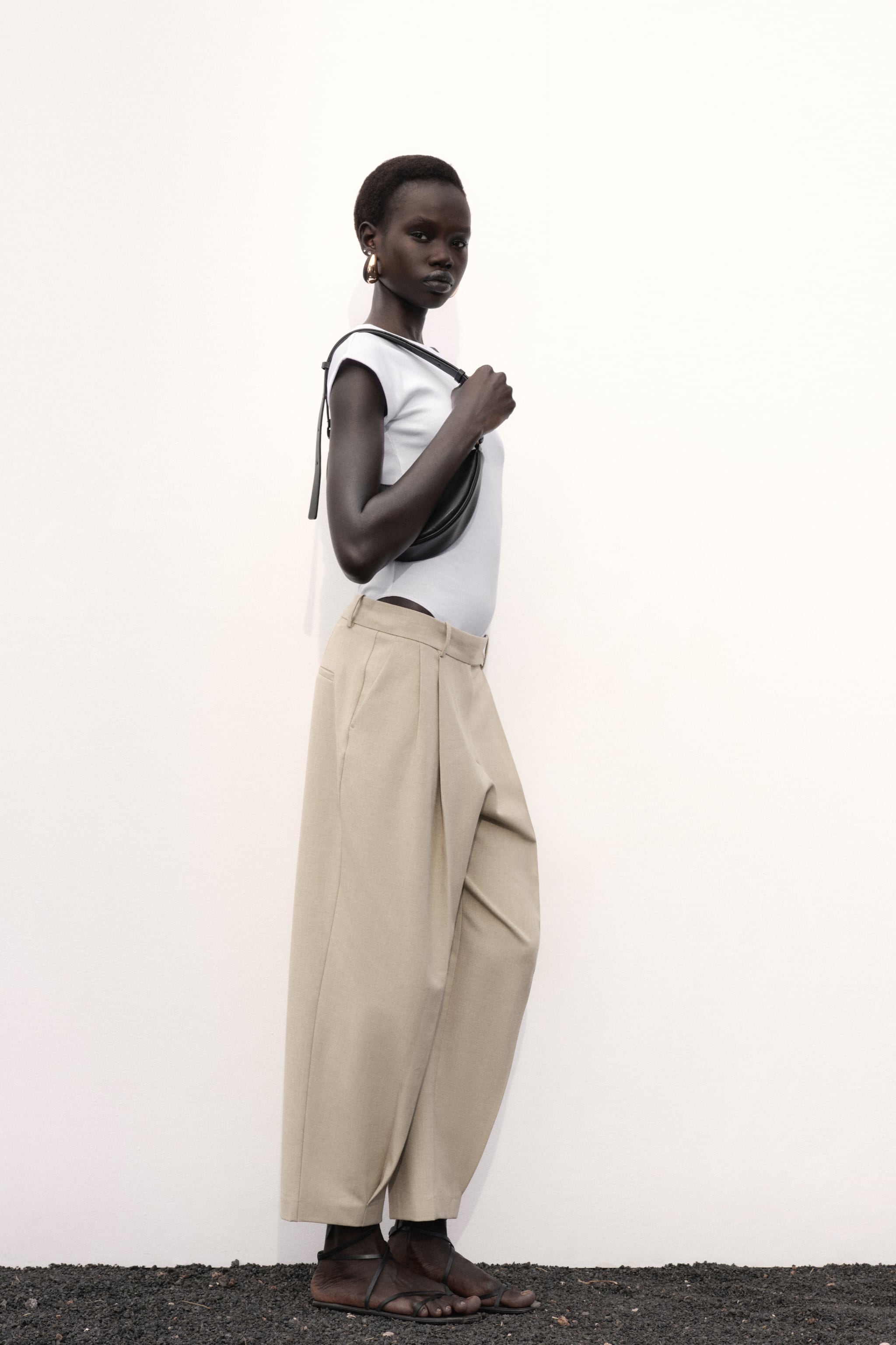DOUBLE PLEAT TAPERED PANTS